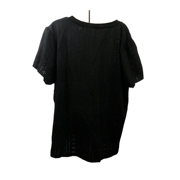 Womens Casual Top Plus Size 1X Black Eyelet Short Cap Flutter Sleeve V-Neck NWOT - Picture 2 of 6